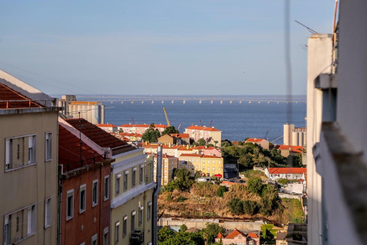 Sao Joao Studios & Flats By Lisbon Village Apartments Экстерьер фото